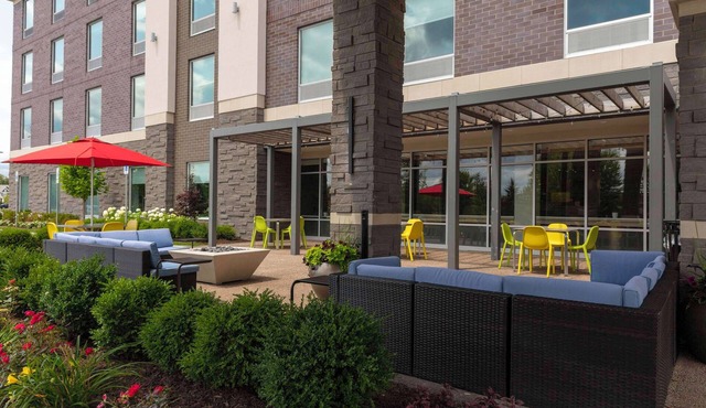 Home2 Suites by Hilton Northville Detroit