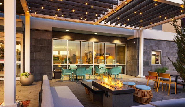 Home2 Suites by Hilton Roseville Minneapolis
