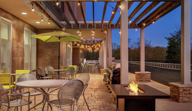 Home2 Suites by Hilton Woodbridge Potomac Mills