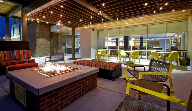 Home2 Suites by Hilton Wichita Downtown Delano
