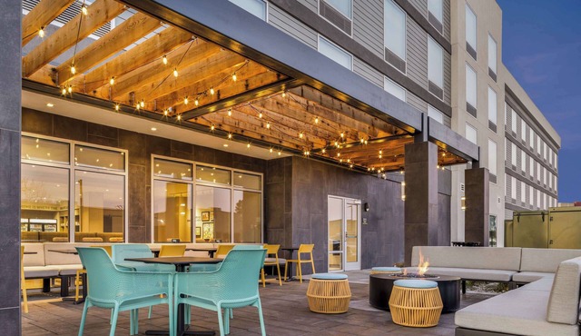 Home2 Suites By Hilton Colorado Springs Airport