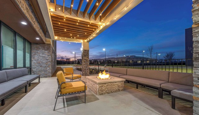 Home2 Suites Dallas I-30 Cockrell Hill