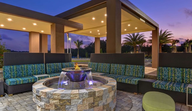 Home2 Suites Sarasota I-75 Bee Ridge, FL