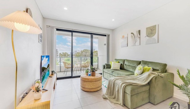 Homebush市中心三房公寓，方便出行与购物