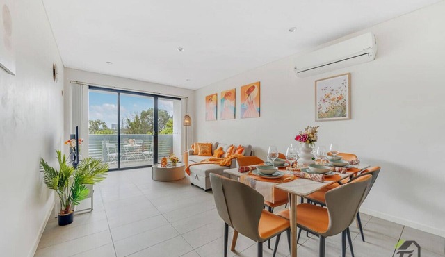 Homebush3房可住7人配套厨房大公寓