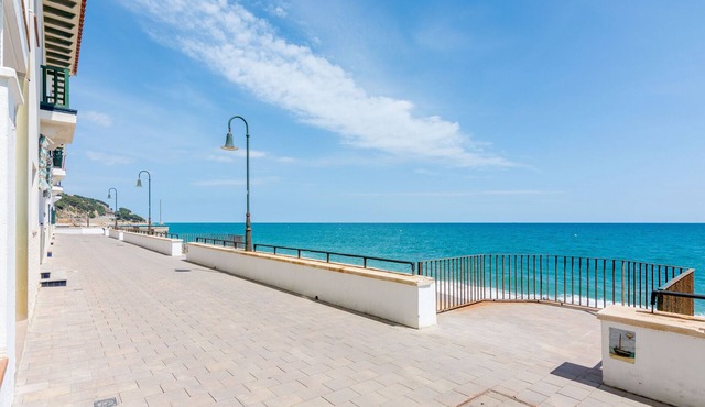 HomeHolidaysRentals Buda - Costa Barcelona