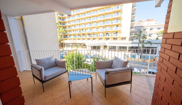 HomeHolidaysRentals Beach - Costa Barcelona