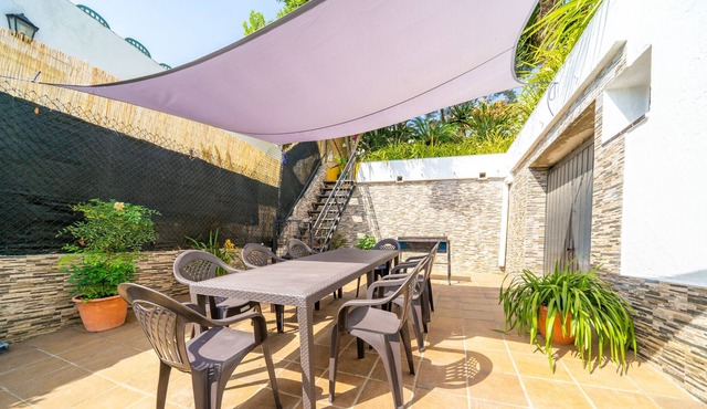 HomeHolidaysRentals Glan - Costa Barcelona