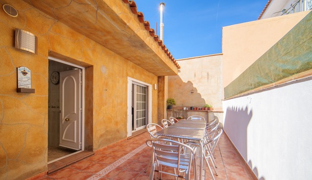 HomeHolidaysRentals Dita- Costa Barcelona