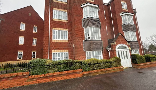 Homely 2Bed-Appt Bletchley Milton Keynes |Contractors|Vacationers |Wi-fi|Parking