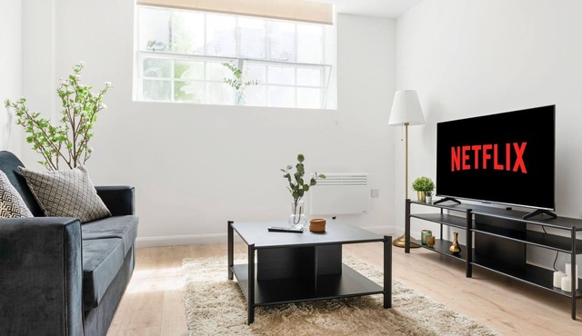 Homely and Inviting Apartment | Free Parking