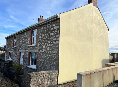 Homely Pembrokeshire Farmhouse