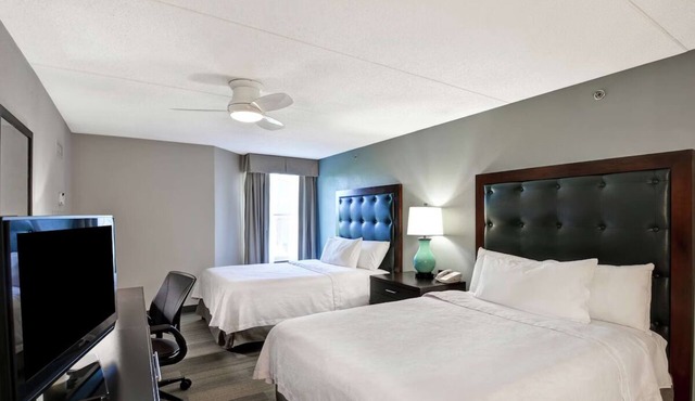 Homely Suites Near the University of Kentucky & Airport, Free Parking