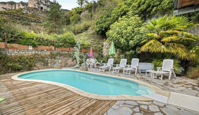 Homerez - Villa in Saint-Pierre-des-Tripiers