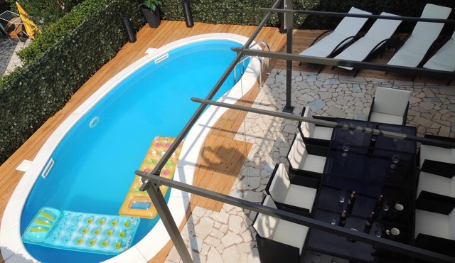 Homerez - 100 m away from the beach! Big villa with swimming-pool and jacuzzi
