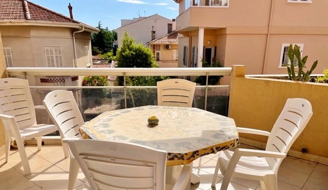 Homerez - 200 m away from the beach! Beautiful appartement for 6 ppl. at Fréjus