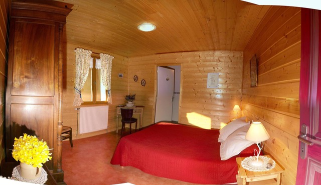 Homerez - Amazing house for 4 ppl. with garden at Verrières-en-Forez