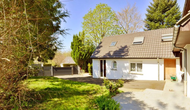 Homerez - Amazing house for 6 ppl. with garden and terrace at Férolles-Attilly