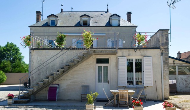 Homerez - Amazing house for 4 ppl. with terrace at Premeaux-Prissey