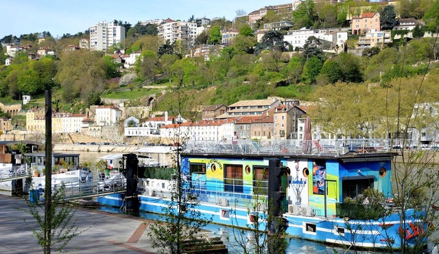 Homerez - Amazing appartement for 2 ppl. with terrace at Lyon