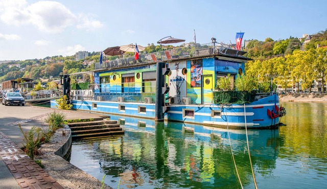 Homerez - Amazing appartement for 2 ppl. with terrace at Lyon