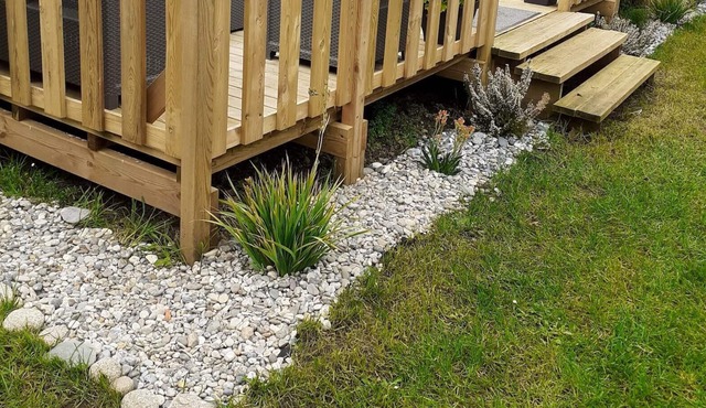 Homerez - Amazing bungalow for 6 ppl. with garden and terrace at Reville