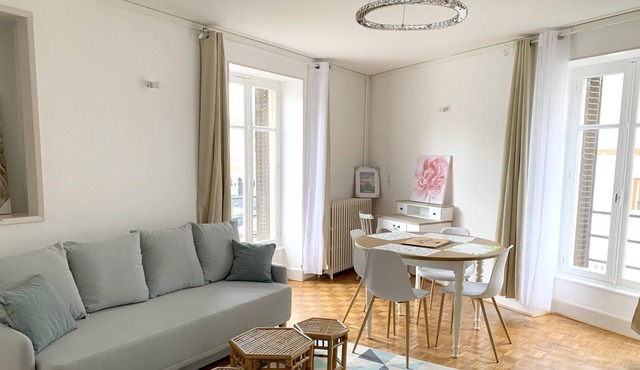 Homerez - Amazing appartement for 3 ppl. at Néris-les-Bains