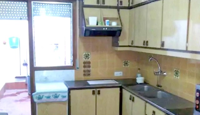 Homerez - Amazing house for 7 ppl. with terrace and balcony at Gironella