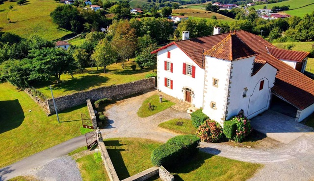 Homerez - Amazing house for 11 ppl. with garden and terrace at Bardos