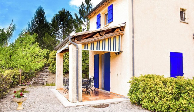 Homerez - Apartment in La Roche-sur-le-Buis