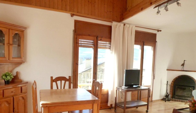 Homerez - Apartment 8 km from the slopes for 4 pers. with balcony in Alp