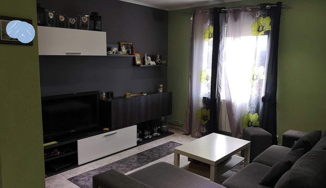 Homerez - Apartment Barbastro, parking