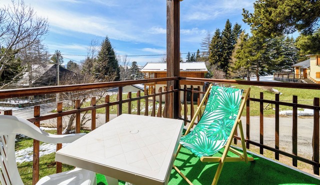 Homerez - Apartment in Bolquère, mountain view