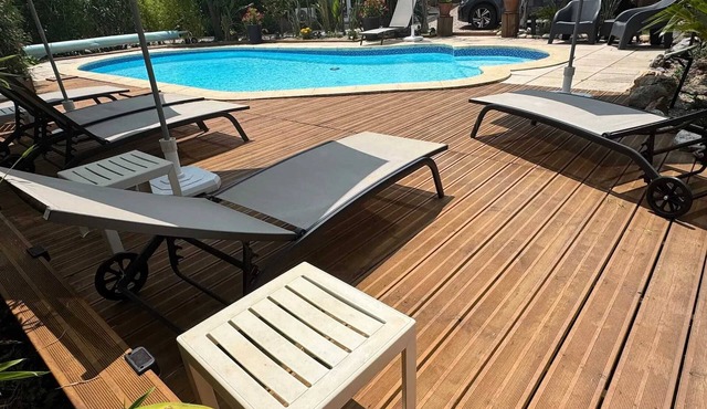 Homerez - Apartment in Les Mayons