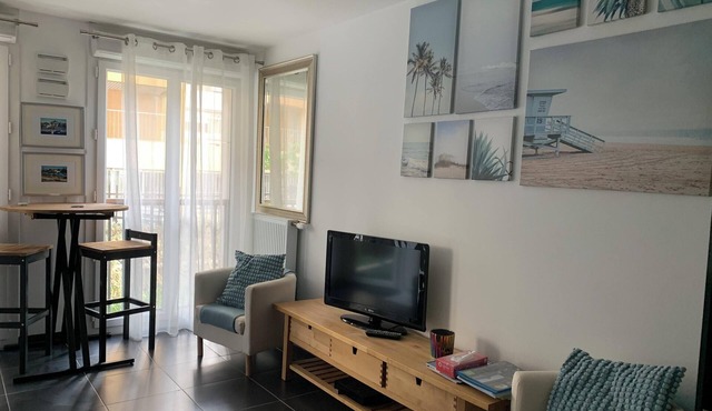 Homerez - Apartment in Marseille, garden view