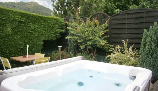 Homerez - Apartment in Lourdes