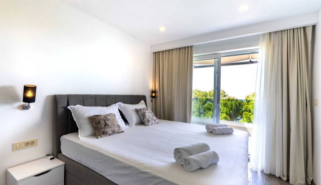 Homerez - Apartment in Makarska