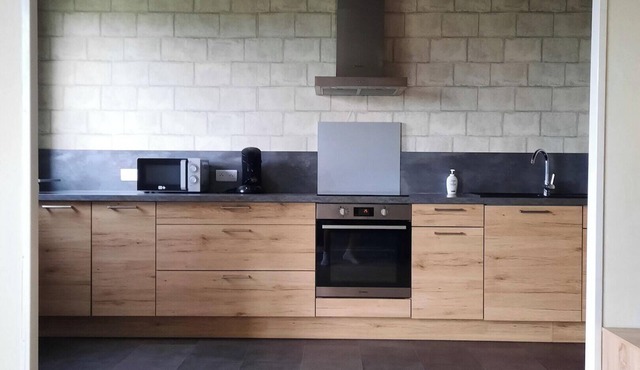 Homerez - Apartment Reims - Parking