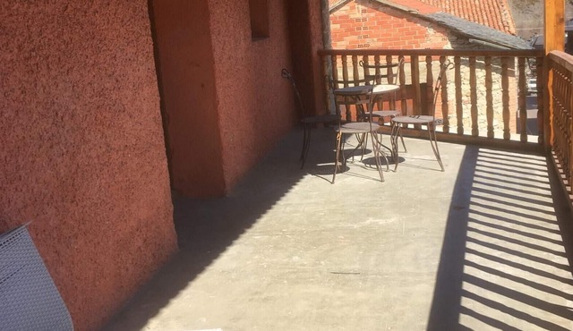 Homerez - Appartement for 8 ppl. with terrace and balcony at Bellver de Cerdanya