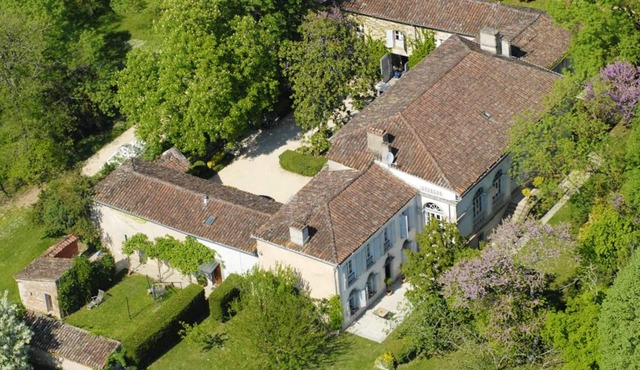 Homerez - Appartement for 4 ppl. with garden and terrace at Marssac-sur-Tarn