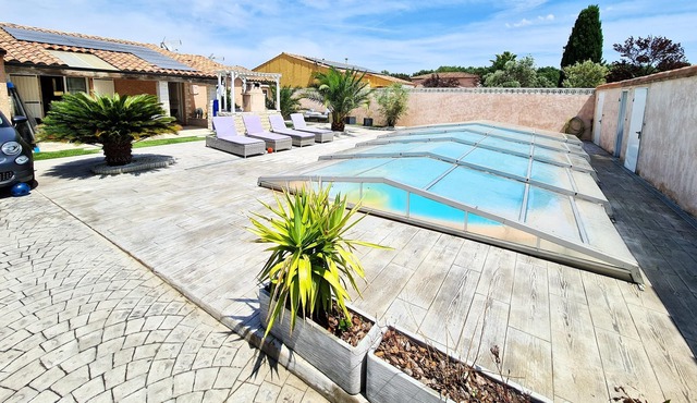 Homerez - Appartement 15 km away from the beach for 2 ppl. with shared pool