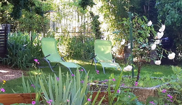 Homerez - Appartement for 6 ppl. with garden, terrace and balcony at Villeneuve