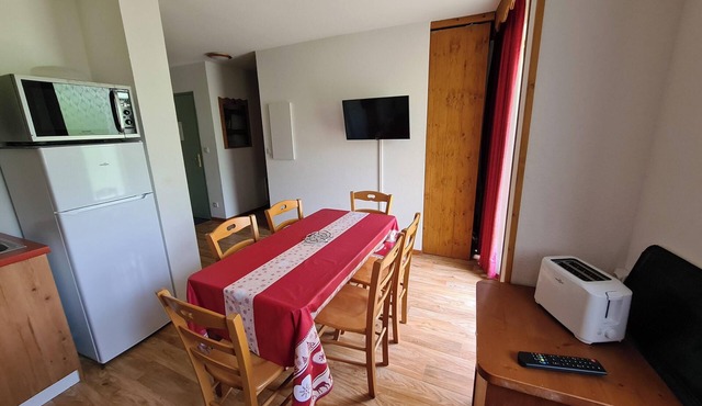 Homerez - Apt in Chamrousse, parking