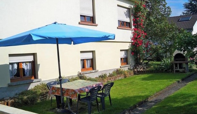 Homerez - Apt. Jebsheim, terrace and garden