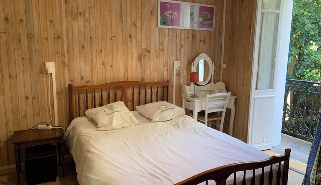 Homerez - Apt. Néris-les-Bains