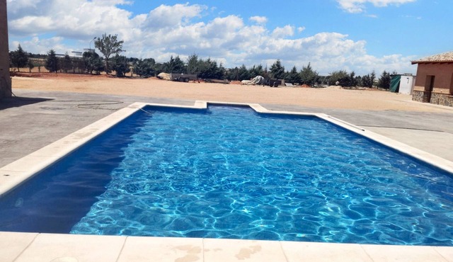 Homerez - Apt. Villarrobledo, pool