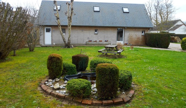 Homerez - Beautiful house for 4 ppl. with garden at Gruchet-Saint-Siméon