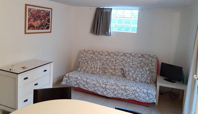 Homerez - Beautiful appartement 800 m away from the beach for 4 ppl. at Le Rove
