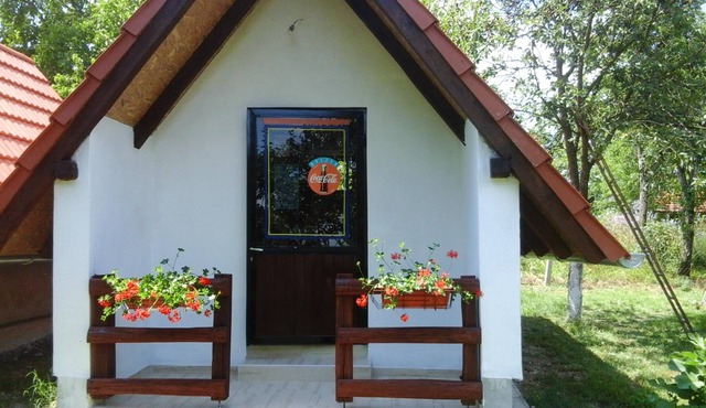 Homerez - Beautiful bungalow with garden and terrace