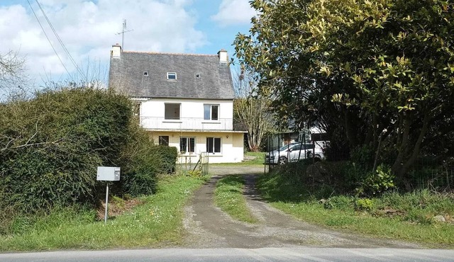 Homerez - Beautiful apartement for 6 ppl. with garden at Saint-Brieuc